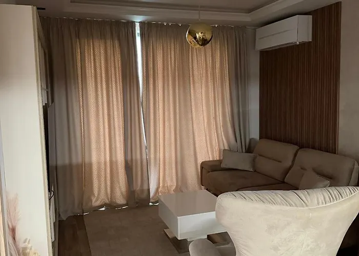 Апартамент Azur Premium